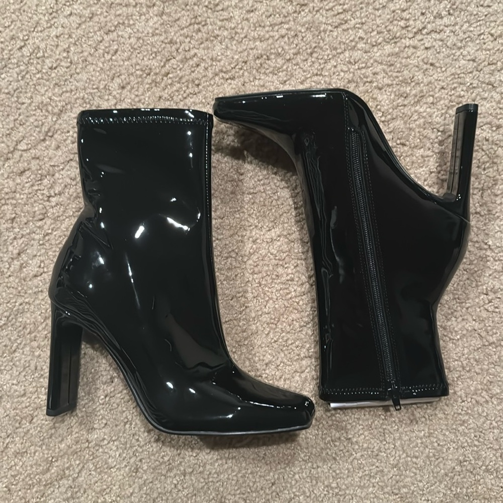 Steve Madden Leana Patent Boot
